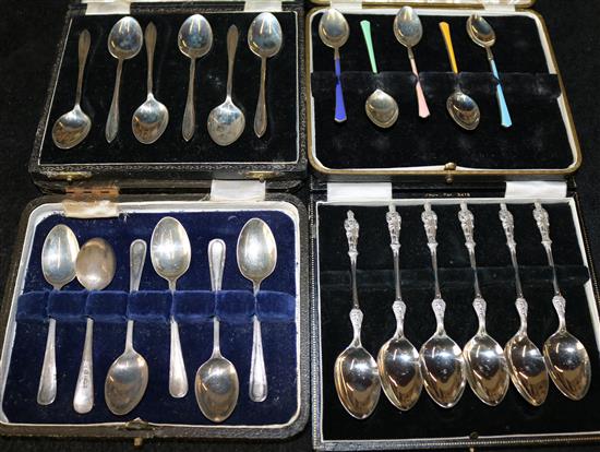 Set 6 coffee spoons & 5 coloured enamelled coffee spoons & a set of 6 Apostle spoons, 3 cases (17)